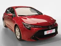 Usado Toyota Corolla Active 122 CV (89 kW) 2021 Rojo Berlina