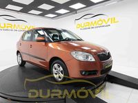 Usado Skoda Fabia 80 CV (58 kW) 2009 Naranja Berlina