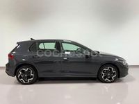 Usado VW Golf VIII 110 CV (80 kW) 2023 Gris / plata Berlina