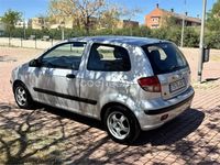 Usado Hyundai Getz 63 CV (46 kW) 2003 Gris / plata Utilitario