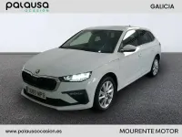 Usado Skoda Scala Selection 115 CV (84 kW) 2024 Blanco Utilitario