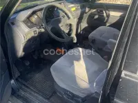 Usado Mitsubishi Montero 99 CV (72 kW) 1992 Negro SUV