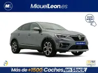 Usado Renault Arkana Techno 145 CV (106 kW) 2022 Gris / plata SUV