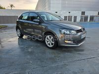 Usado VW Polo Advance 90 CV (66 kW) 2013 Gris / plata Berlina