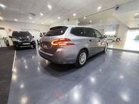 Usado Peugeot 308 Access 100 CV (73 kW) 2016 Gris Familiar