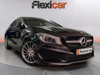 Usado Mercedes CLA200 Shooting Brake 136 CV (100 kW) 2016 Negro Familiar