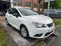Usado Seat Ibiza Reference 90 CV (66 kW) 2017 Blanco Berlina