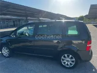 Usado VW Touran Trendline 136 CV (100 kW) 2004 Negro Monovolumen