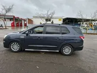 Usado SsangYong Rodius 155 CV (114 kW) 2015 Gris Monovolumen