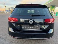 Usado VW Passat R-line 150 CV (110 kW) 2020 Negro Familiar