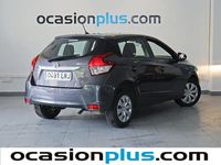 usado Toyota Yaris 1.3 Active 63 kW (86 CV)