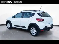Usado Dacia Sandero Expression 101 CV (74 kW) 2024 Blanco Berlina