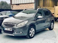 Usado Peugeot 2008 Style 110 CV (80 kW) 2017 Gris / plata SUV
