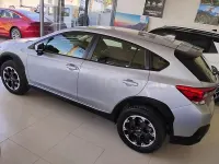 Usado Subaru XV Sport 114 CV (83 kW) 2022 Gris / plata SUV