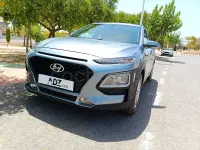 Usado Hyundai Kona Style 120 CV (88 kW) 2018 Gris / plata SUV