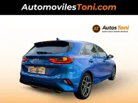 Begagnad Kia Ceed 120 HK (88 kW) 2022 Blå Halvkombi