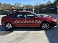 Usado Renault Laguna II Dynamique 120 CV (88 kW) 2004 Rojo Berlina
