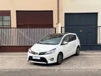 Usado Toyota Verso Advance 112 CV (82 kW) 2014 Blanco Monovolumen