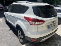 Usado Ford Kuga Trend 150 CV (110 kW) 2016 Blanco SUV