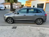 Usado Mercedes B250 160 CV (117 kW) 2020 Gris Utilitario