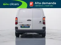 Usado Citroën Berlingo 100 CV (73 kW) 2022 Blanco Monovolumen