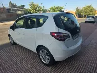 Usado Opel Meriva Excellence 140 CV (102 kW) 2016 Blanco Monovolumen