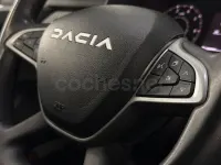 Usado Dacia Jogger Extreme 140 CV (102 kW) 2023 Verde Monovolumen