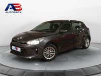 Usado Kia Rio 100 CV (73 kW) 2018 Negro Berlina