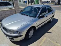 Usado Mitsubishi Carisma 90 CV (66 kW) 2000 Blanco Berlina