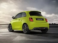 Nuevo Abarth 500e Turismo 132 kW (180 CV) 2025 Verde Utilitario