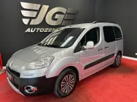 Usado Peugeot Partner Tepee Outdoor 115 CV (84 kW) 2014 Gris / plata Monovolumen