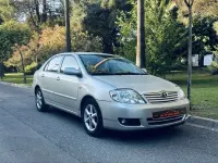 Usado Toyota Corolla Terra 116 CV (85 kW) 2005 Plateado Utilitario
