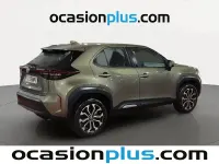 Usado Toyota Yaris Hybrid Active 116 CV (85 kW) 2024 Marrón Pickup/Camioneta