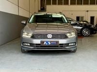 Usado VW Passat Sportline 150 CV (110 kW) 2018 Gris / plata Familiar