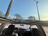 Usado Toyota Auris Advance 124 CV (91 kW) 2014 Gris / plata Berlina