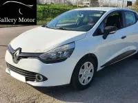 Usado Renault Clio IV Dynamique 90 CV (66 kW) 2014 Blanco Berlina
