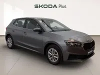 Usado Skoda Fabia Ambition 110 CV (80 kW) 2022 Gris Utilitario