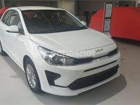 Begagnad Kia Rio 100 HK (73 kW) 2022 Vit Sedan