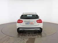 Usado Mercedes GLA200 Urban 135 CV (99 kW) 2014 Blanco SUV