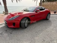 Usado Jaguar F-Type R-Dynamic 300 CV (220 kW) 2018 Rojo Coupe