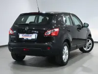 Usado Nissan Qashqai Acenta 140 CV (102 kW) 2011 Negro SUV