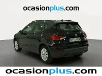 Usado Seat Arona Style 110 CV (80 kW) 2023 Negro SUV