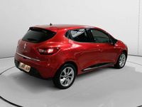 Usado Renault Clio IV LIMITED 91 CV (66 kW) 2015 Rojo Utilitario