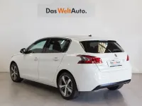 Usado Peugeot 308 Allure 130 CV (95 kW) 2019 Blanco Berlina