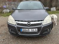 Usado Opel Astra Edition 100 CV (73 kW) 2009 Gris / plata Berlina