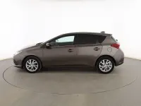 Usado Toyota Auris Active 116 CV (85 kW) 2016 Gris Berlina