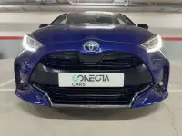 Usado Toyota Yaris Plus 116 CV (85 kW) 2021 Azul Utilitario