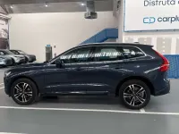 Usado Volvo XC60 Momentum 197 CV (144 kW) 2021 Azul SUV