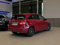Usado Mercedes B180 109 CV (80 kW) 2017 Negro Utilitario