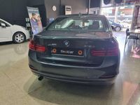 Usado BMW 318 143 CV (105 kW) 2012 Gris / plata Berlina
